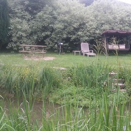 Gite De L'Ancien Moulin Valmont  Екстер'єр фото